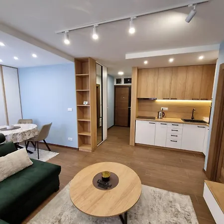 Sumski Mir Borovi 3 *