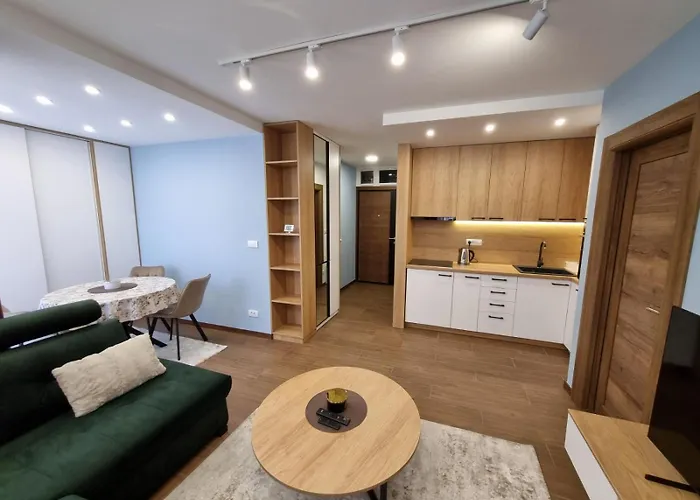 Sumski Mir Borovi 3 *